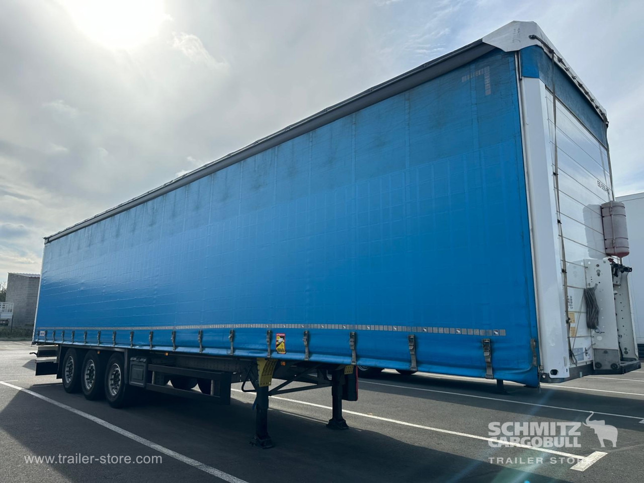 SCHMITZ Curtainsider Standard - Gardintrailer: billede 1 SCHMITZ Curtainsider Standard - Gardintrailer: billede 1