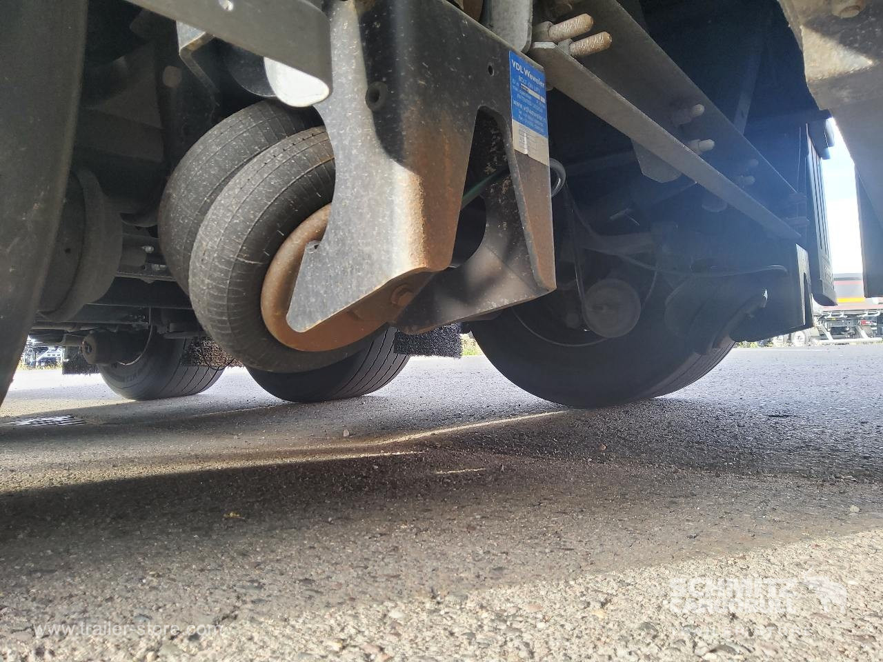 SCHMITZ Auflieger Curtainsider Mega - Gardintrailer: billede 5 SCHMITZ Auflieger Curtainsider Mega - Gardintrailer: billede 5