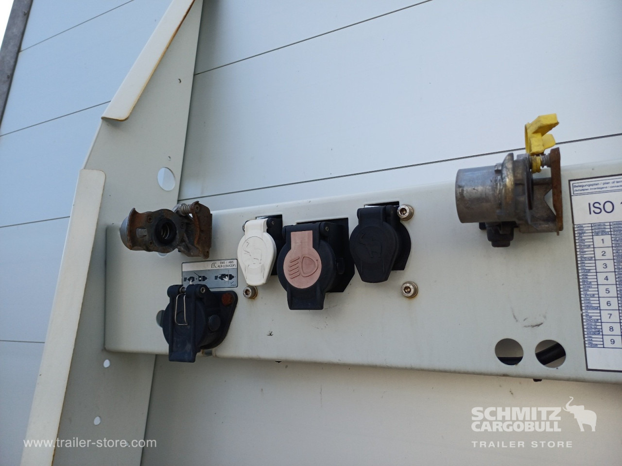 SCHMITZ Auflieger Curtainsider Mega - Gardintrailer: billede 2 SCHMITZ Auflieger Curtainsider Mega - Gardintrailer: billede 2