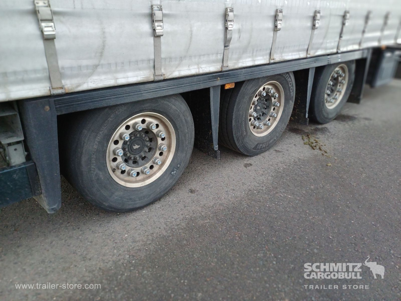 SCHMITZ Auflieger Curtainsider Mega - Gardintrailer: billede 3 SCHMITZ Auflieger Curtainsider Mega - Gardintrailer: billede 3