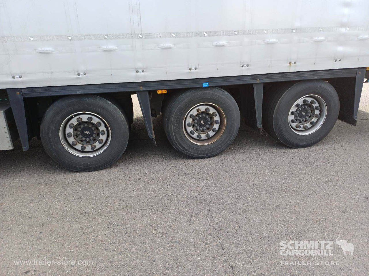 SCHMITZ Auflieger Curtainsider Mega - Gardintrailer: billede 3 SCHMITZ Auflieger Curtainsider Mega - Gardintrailer: billede 3