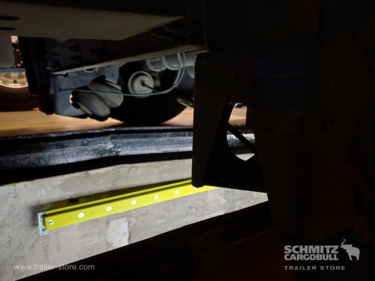 SCHMITZ Auflieger Curtainsider Mega - Gardintrailer: billede 5 SCHMITZ Auflieger Curtainsider Mega - Gardintrailer: billede 5