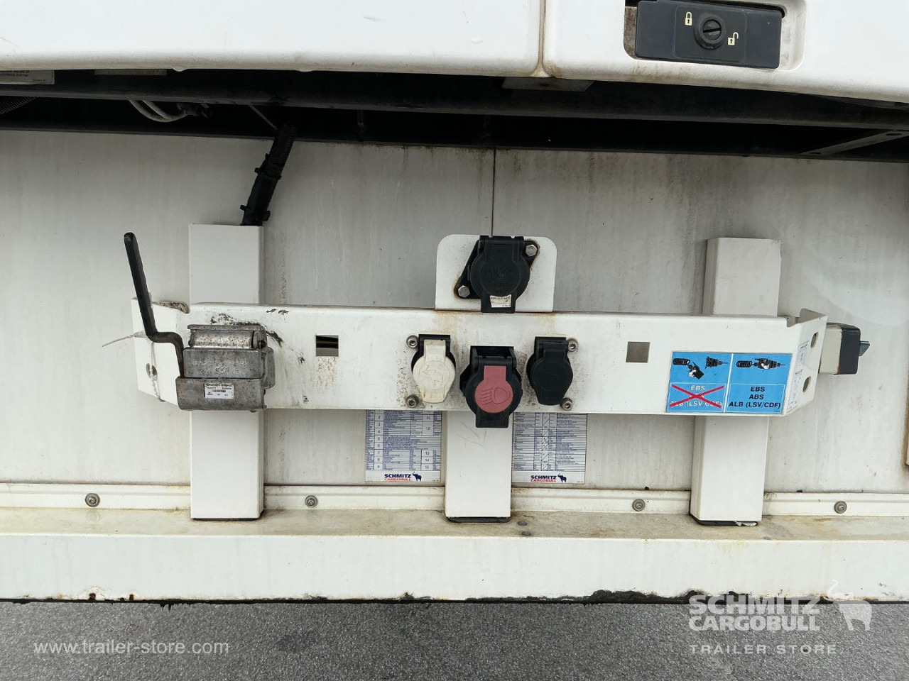 SCHMITZ Reefer Multitemp Double deck - Isotermisk sættevogn: billede 4 SCHMITZ Reefer Multitemp Double deck - Isotermisk sættevogn: billede 4