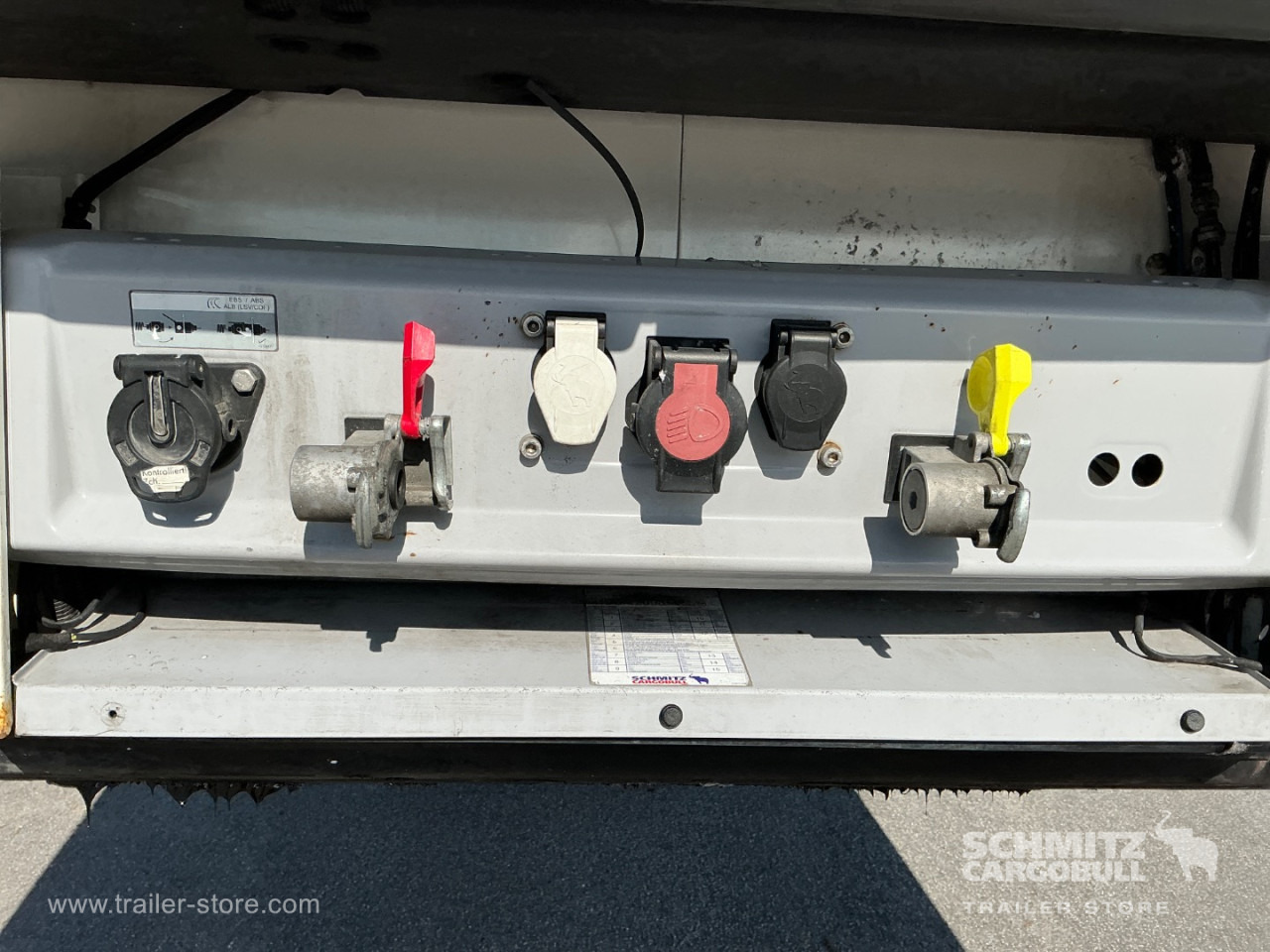 SCHMITZ Reefer Multitemp Double deck - Isotermisk sættevogn: billede 4 SCHMITZ Reefer Multitemp Double deck - Isotermisk sættevogn: billede 4