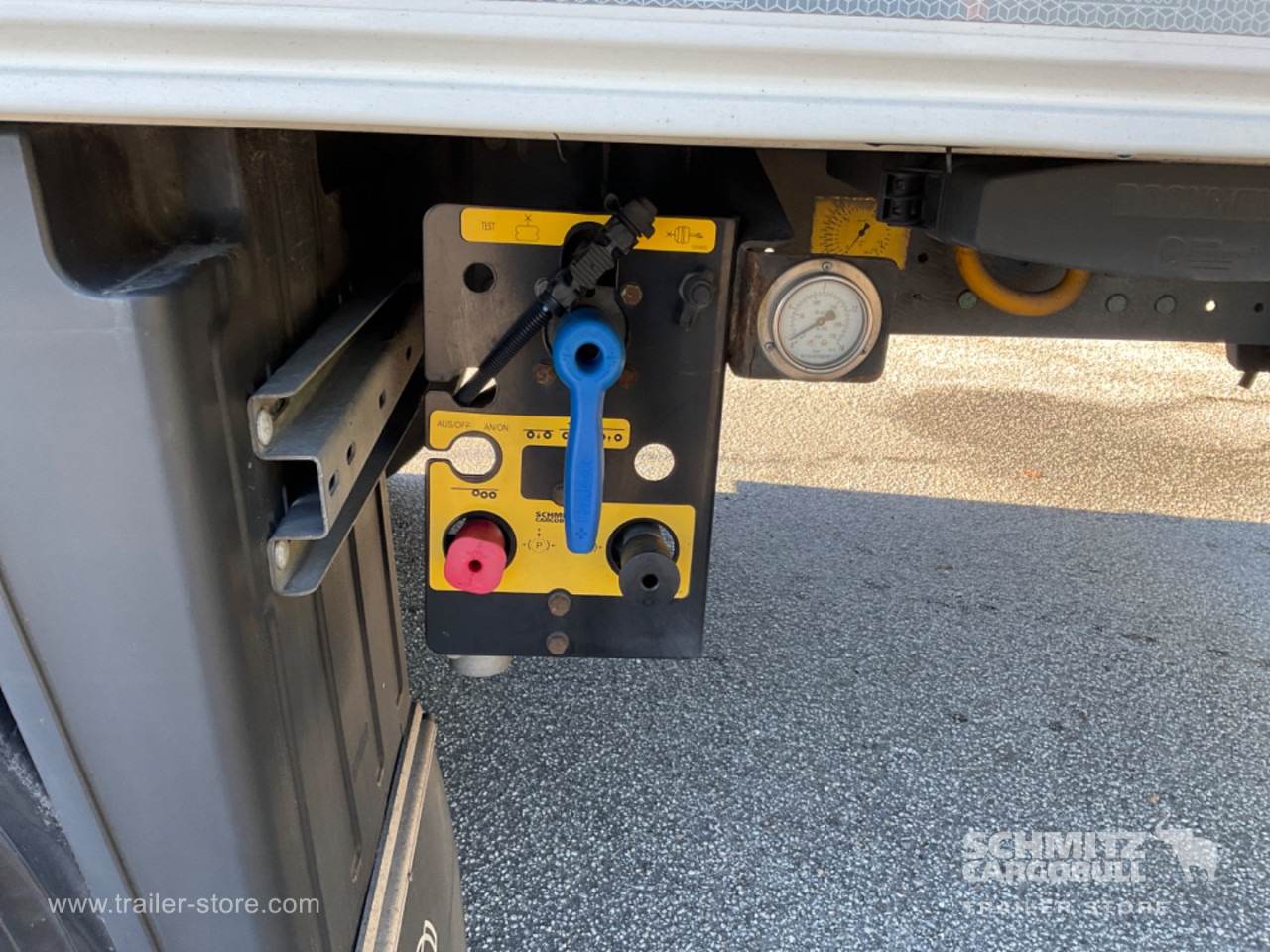 SCHMITZ Reefer Multitemp Double deck - Isotermisk sættevogn: billede 4 SCHMITZ Reefer Multitemp Double deck - Isotermisk sættevogn: billede 4