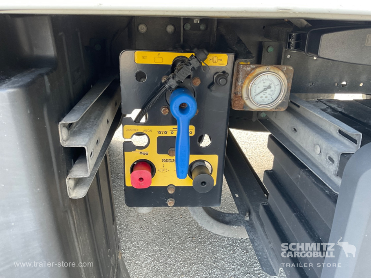 SCHMITZ Reefer Standard Double deck - Isotermisk sættevogn: billede 3 SCHMITZ Reefer Standard Double deck - Isotermisk sættevogn: billede 3