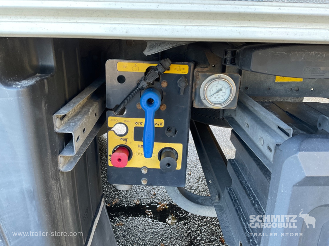 SCHMITZ Reefer Standard Double deck - Isotermisk sættevogn: billede 3 SCHMITZ Reefer Standard Double deck - Isotermisk sættevogn: billede 3