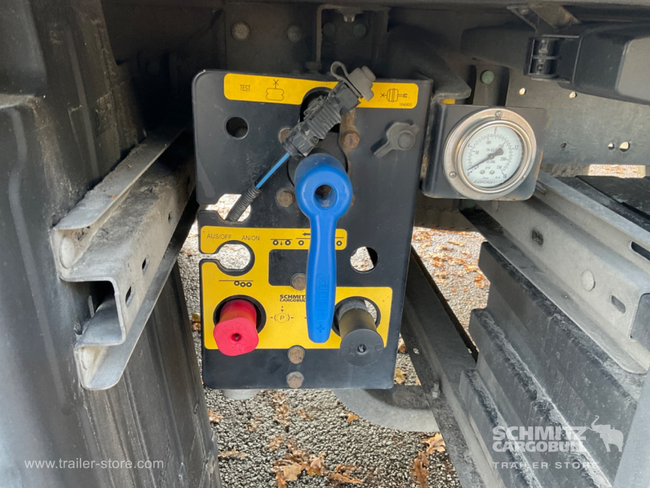 SCHMITZ Reefer Standard Double deck - Isotermisk sættevogn: billede 2 SCHMITZ Reefer Standard Double deck - Isotermisk sættevogn: billede 2