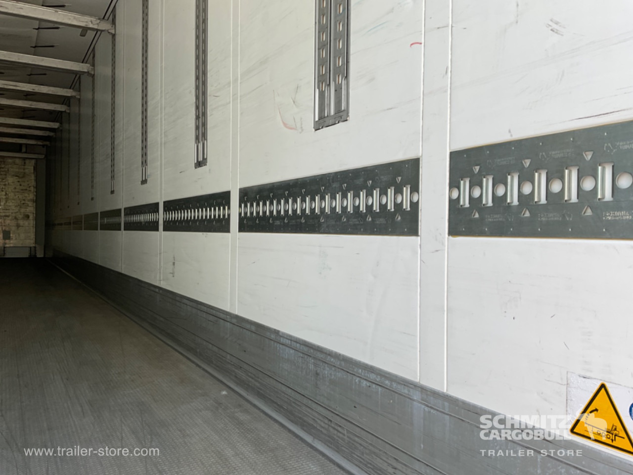 SCHMITZ Reefer Standard Double deck - Isotermisk sættevogn: billede 3 SCHMITZ Reefer Standard Double deck - Isotermisk sættevogn: billede 3
