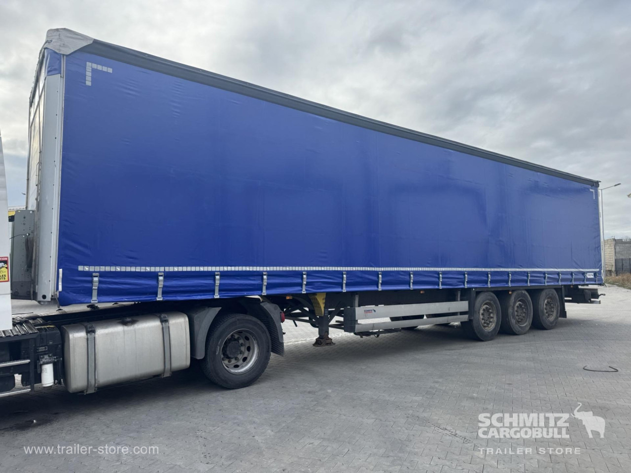 SCHMITZ Curtainsider Standard - Gardintrailer: billede 4 SCHMITZ Curtainsider Standard - Gardintrailer: billede 4