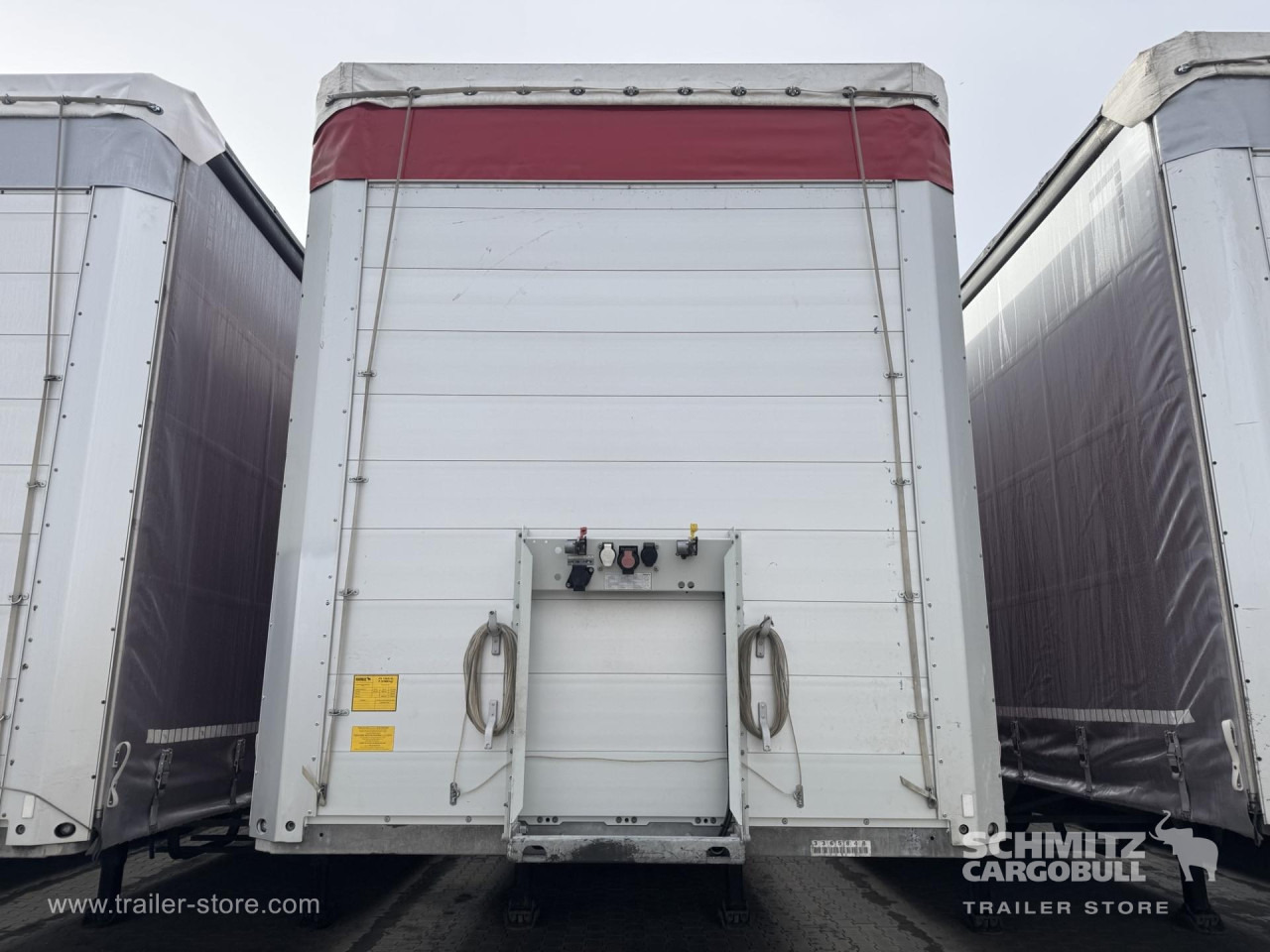 SCHMITZ Curtainsider Standard - Gardintrailer: billede 4 SCHMITZ Curtainsider Standard - Gardintrailer: billede 4