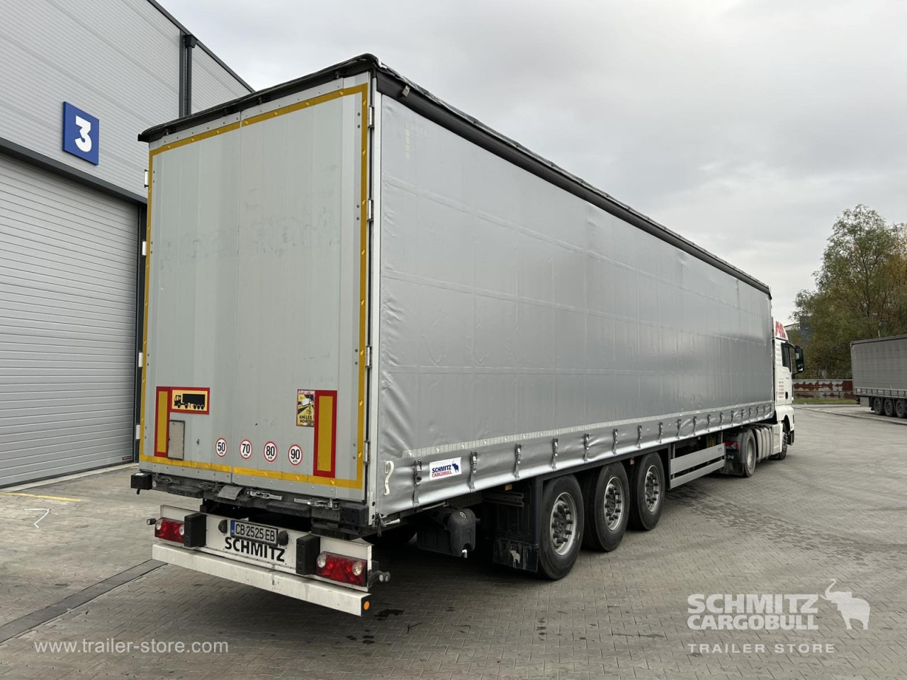 SCHMITZ Curtainsider Standard - Gardintrailer: billede 4 SCHMITZ Curtainsider Standard - Gardintrailer: billede 4
