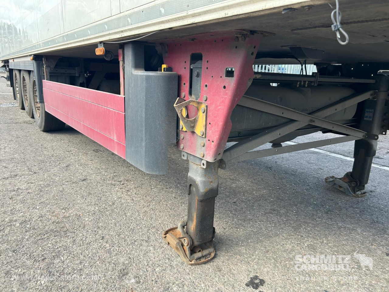 SCHMITZ Reefer Multitemp - Isotermisk sættevogn: billede 4 SCHMITZ Reefer Multitemp - Isotermisk sættevogn: billede 4