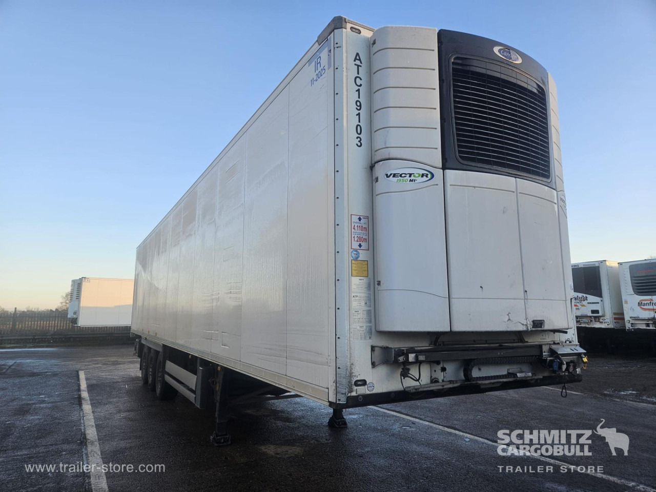 SCHMITZ Reefer Multitemp - Isotermisk sættevogn: billede 1 SCHMITZ Reefer Multitemp - Isotermisk sættevogn: billede 1