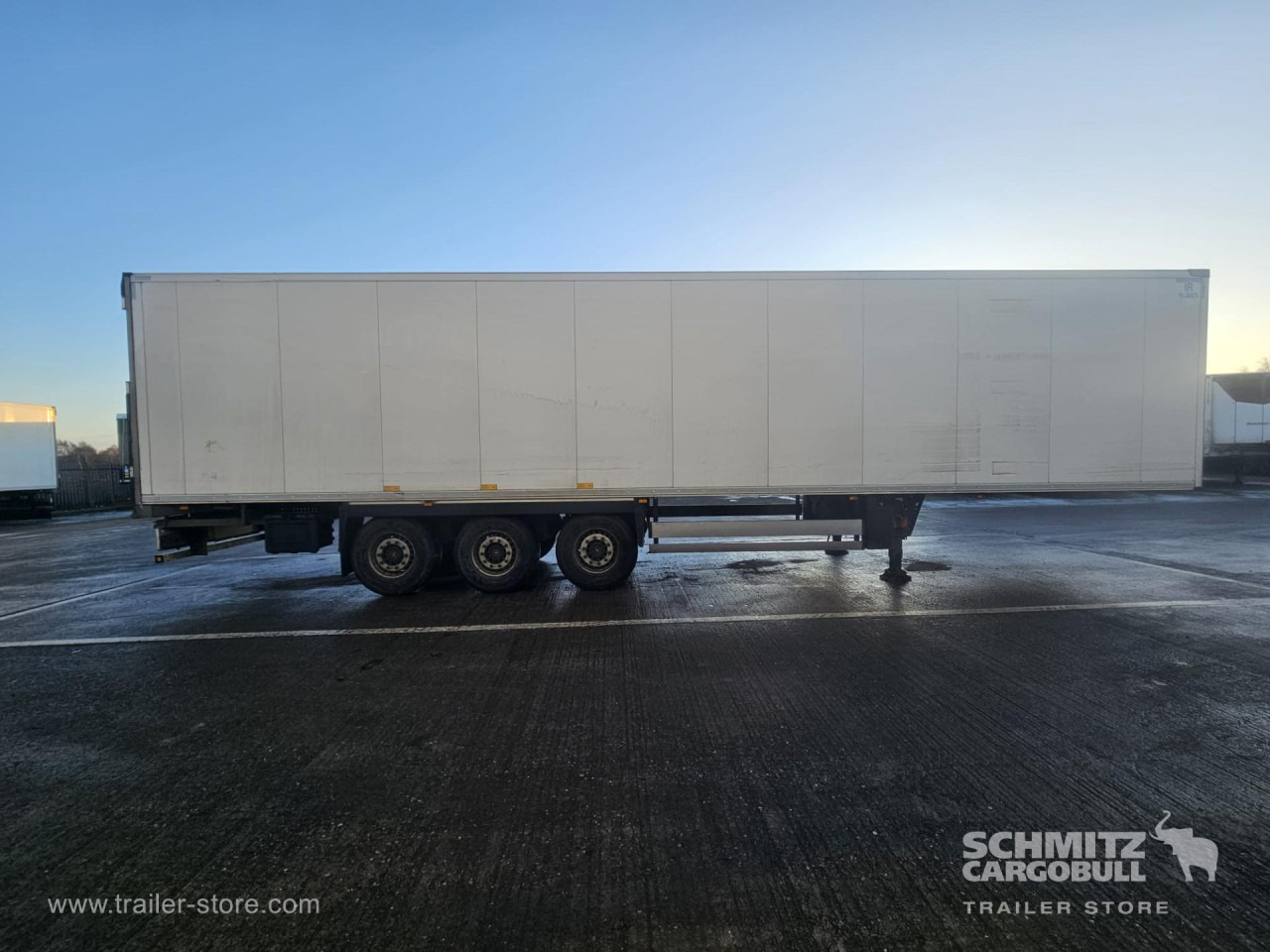 SCHMITZ Reefer Multitemp - Isotermisk sættevogn: billede 2 SCHMITZ Reefer Multitemp - Isotermisk sættevogn: billede 2