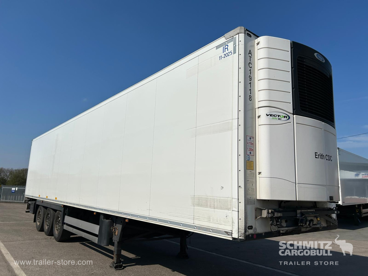 SCHMITZ Reefer Multitemp - Isotermisk sættevogn: billede 1 SCHMITZ Reefer Multitemp - Isotermisk sættevogn: billede 1
