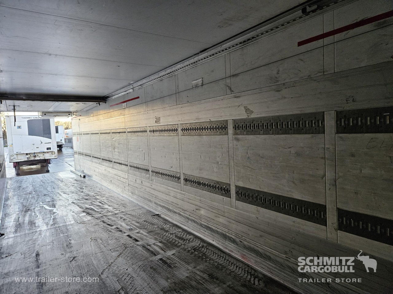SCHMITZ Reefer Multitemp - Isotermisk sættevogn: billede 3 SCHMITZ Reefer Multitemp - Isotermisk sættevogn: billede 3