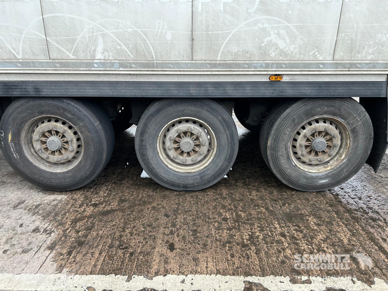 SCHMITZ Reefer Multitemp - Isotermisk sættevogn: billede 2 SCHMITZ Reefer Multitemp - Isotermisk sættevogn: billede 2