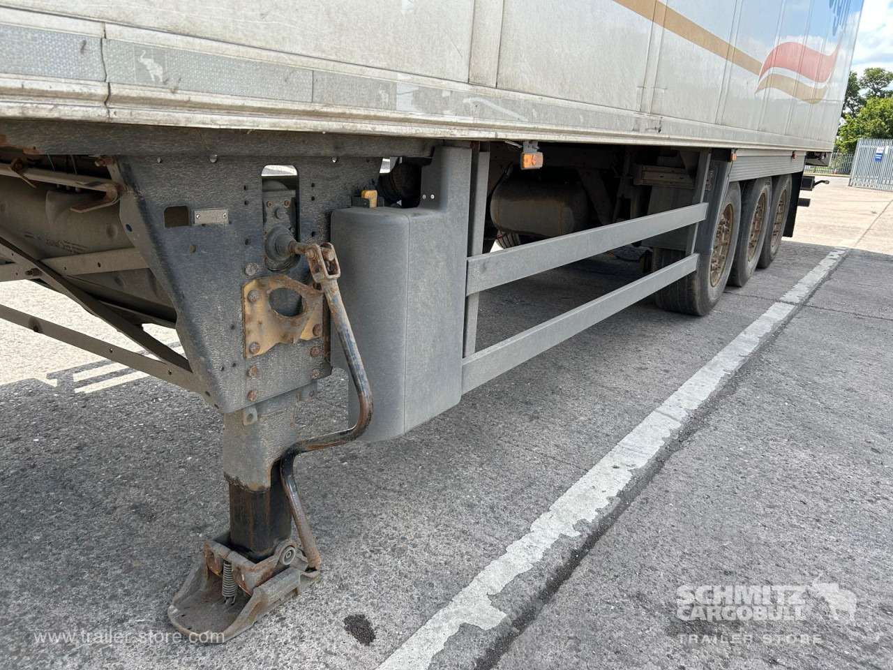 SCHMITZ Reefer Standard - Isotermisk sættevogn: billede 2 SCHMITZ Reefer Standard - Isotermisk sættevogn: billede 2