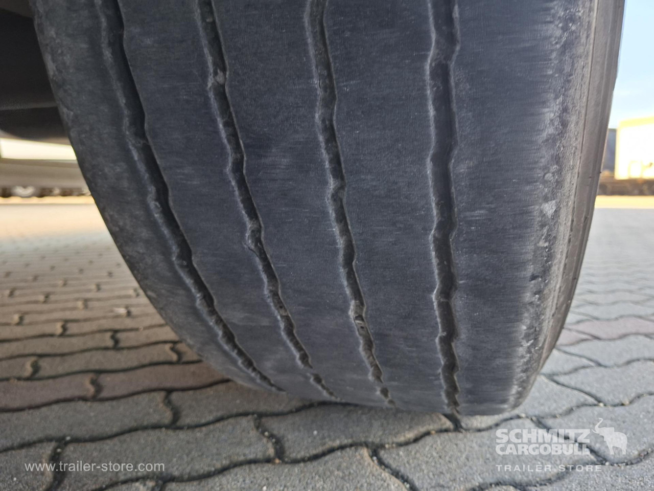 SCHMITZ Reefer Multitemp - Isotermisk sættevogn: billede 3 SCHMITZ Reefer Multitemp - Isotermisk sættevogn: billede 3