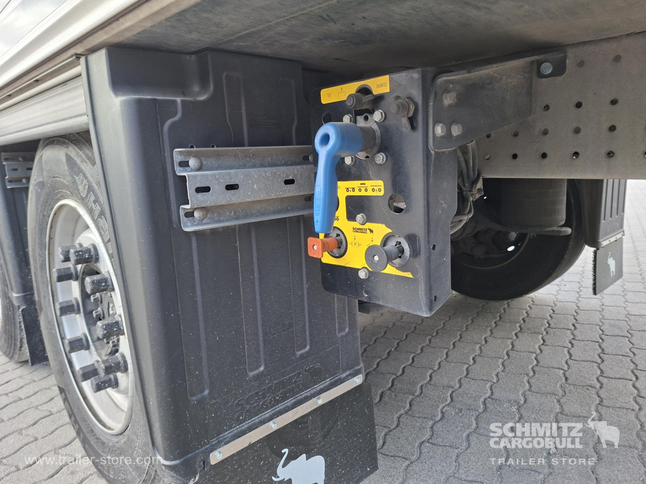 SCHMITZ Reefer Multitemp - Isotermisk sættevogn: billede 3 SCHMITZ Reefer Multitemp - Isotermisk sættevogn: billede 3