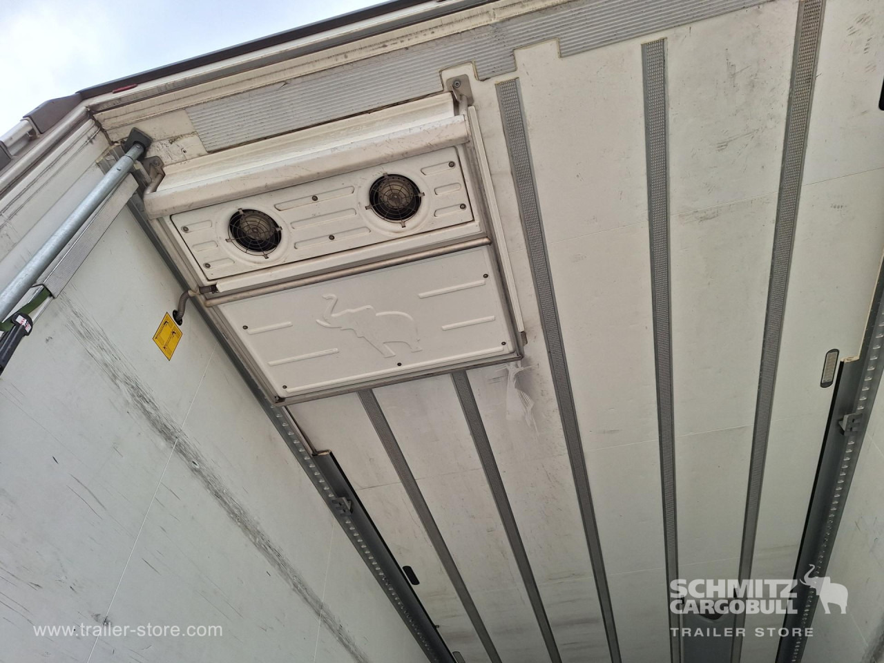SCHMITZ Reefer Multitemp - Isotermisk sættevogn: billede 2 SCHMITZ Reefer Multitemp - Isotermisk sættevogn: billede 2