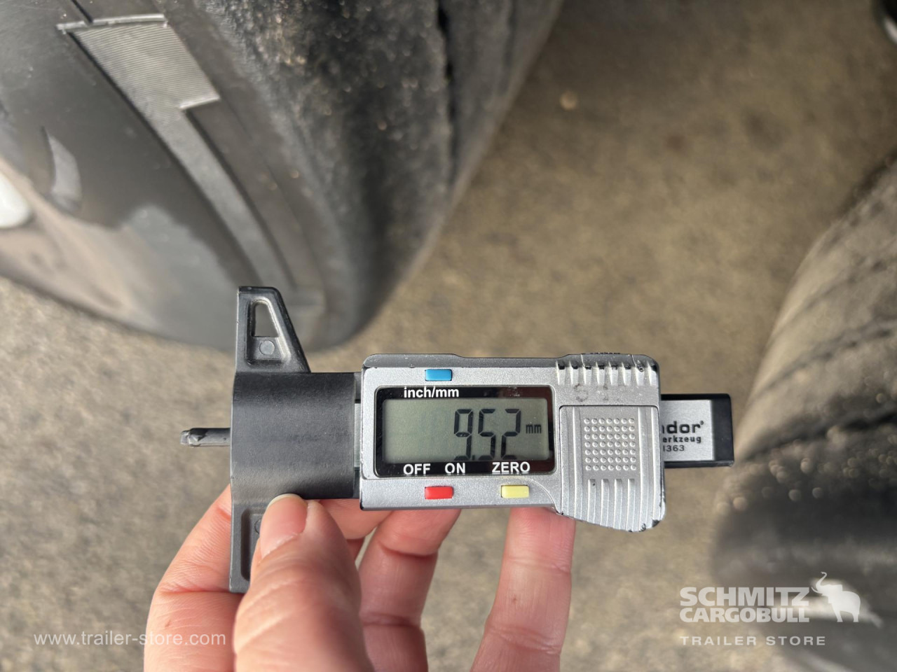 SCHMITZ Curtainsider Standard - Gardintrailer: billede 4 SCHMITZ Curtainsider Standard - Gardintrailer: billede 4