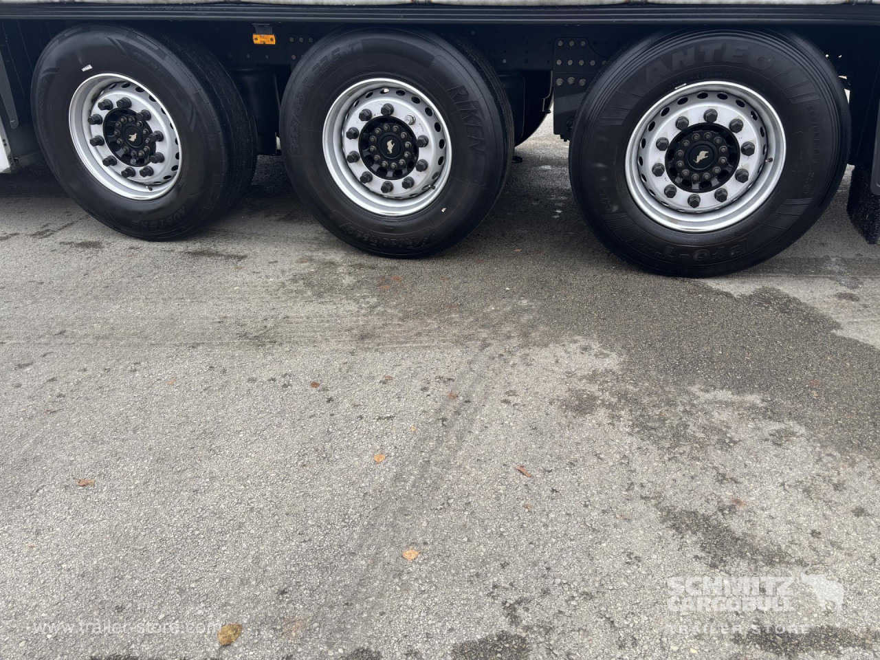 Gardintrailer SCHMITZ Curtainsider Standard: billede 9 Gardintrailer SCHMITZ Curtainsider Standard: billede 9