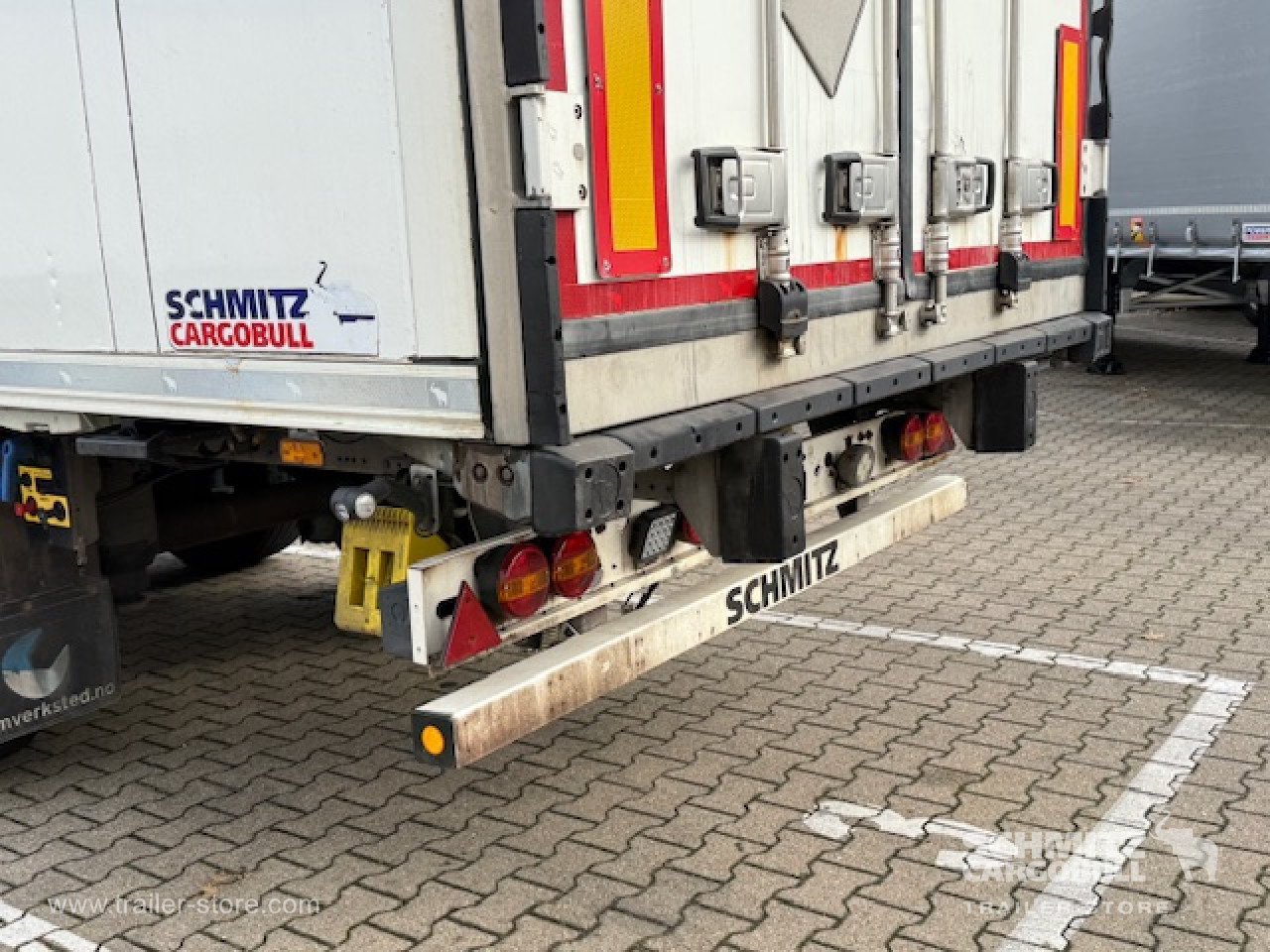 SCHMITZ Oplegger Vries Multitemp Double deck - Isotermisk sættevogn: billede 4 SCHMITZ Oplegger Vries Multitemp Double deck - Isotermisk sættevogn: billede 4