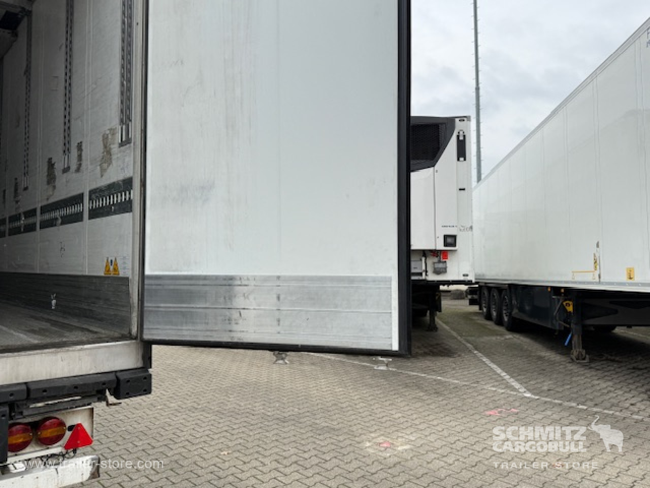 SCHMITZ Oplegger Vries Multitemp Double deck - Isotermisk sættevogn: billede 2 SCHMITZ Oplegger Vries Multitemp Double deck - Isotermisk sættevogn: billede 2