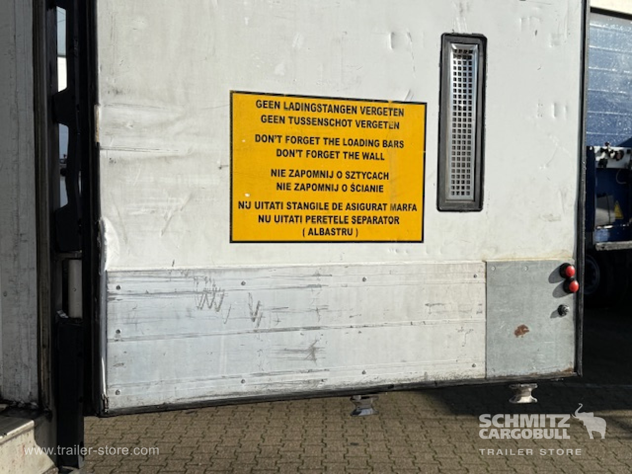 SCHMITZ Oplegger Vries Multitemp - Isotermisk sættevogn: billede 3 SCHMITZ Oplegger Vries Multitemp - Isotermisk sættevogn: billede 3