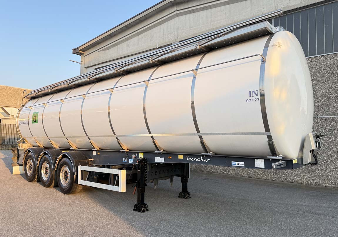 BATA GRAPAR/TECNOKAR 12.500-9.000-13.500LT - Tanksættevogn: billede 5 BATA GRAPAR/TECNOKAR 12.500-9.000-13.500LT - Tanksættevogn: billede 5