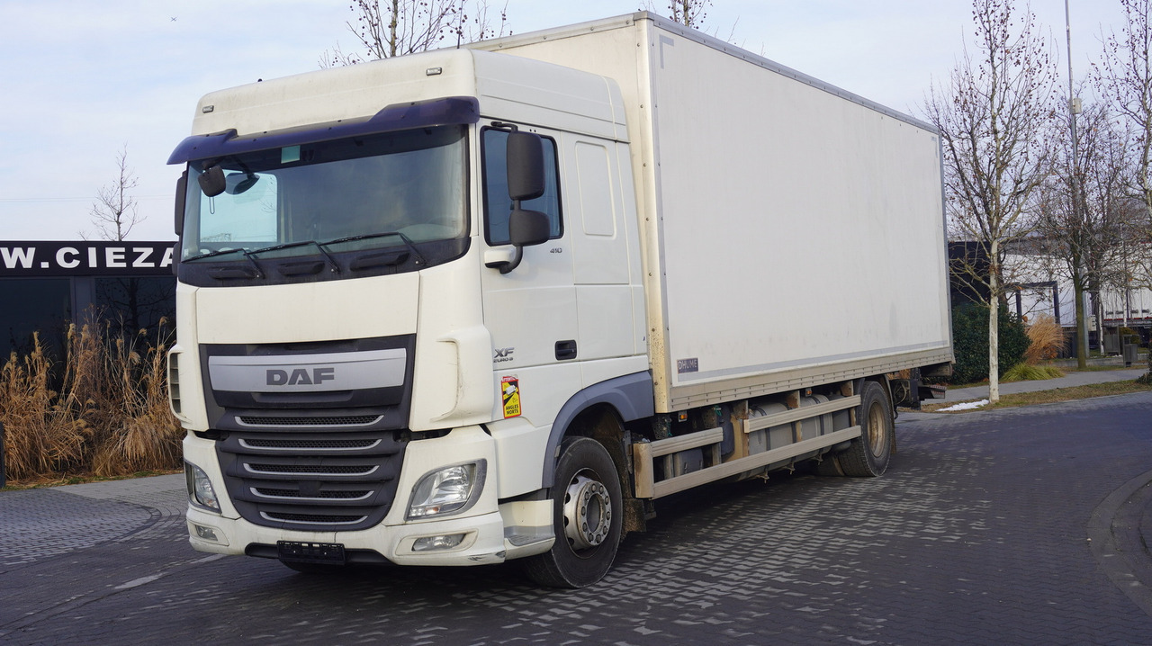DAF XF 410 EURO 6 /410 HP / 20 EPAL / Dhollandia lift 1500 kg - Lastbil varevogn: billede 2 DAF XF 410 EURO 6 /410 HP / 20 EPAL / Dhollandia lift 1500 kg - Lastbil varevogn: billede 2