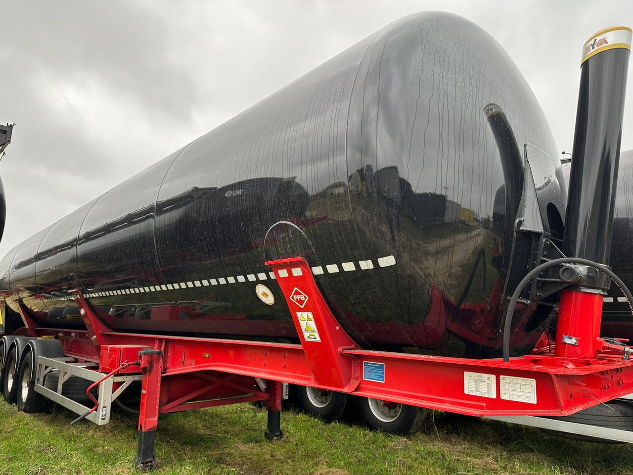 FELDBINDER 334C 15 A-1-1-40 Silo tank / 66 m3 / 2022 / 20 units - Silotrailer: billede 3 FELDBINDER 334C 15 A-1-1-40 Silo tank / 66 m3 / 2022 / 20 units - Silotrailer: billede 3