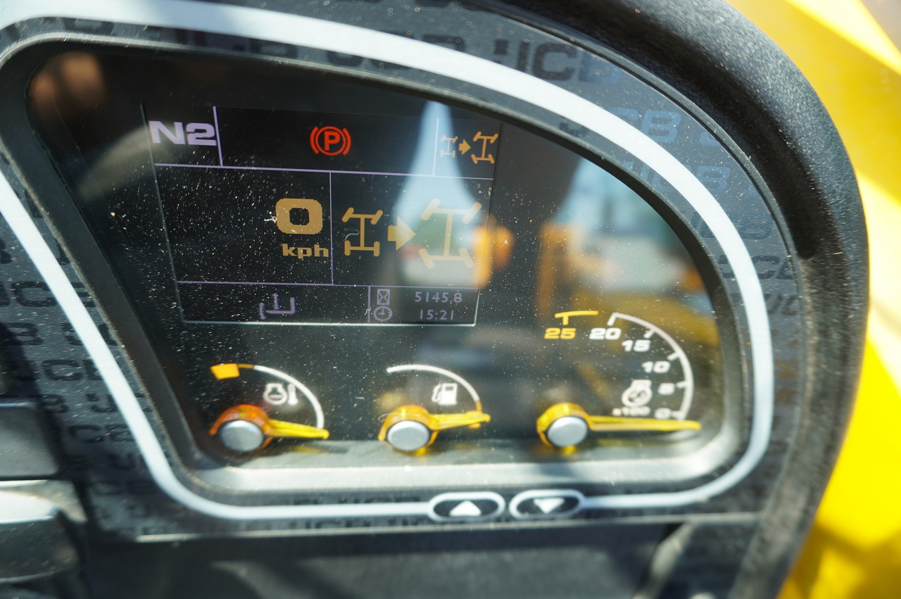 Leje en JCB 535-95 / 3.5 T / range 9.5 m / joystick JCB 535-95 / 3.5 T / range 9.5 m / joystick: billede 29 Leje en JCB 535-95 / 3.5 T / range 9.5 m / joystick JCB 535-95 / 3.5 T / range 9.5 m / joystick: billede 29