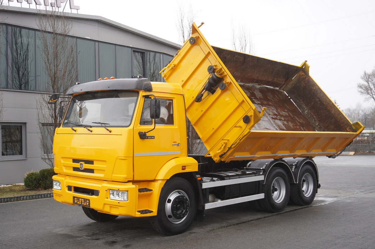 KAMAZ T2530 E5 6×4 / 3-sided tipper - Tipvogn lastbil, Lastbil med kran: billede 2 KAMAZ T2530 E5 6×4 / 3-sided tipper - Tipvogn lastbil, Lastbil med kran: billede 2