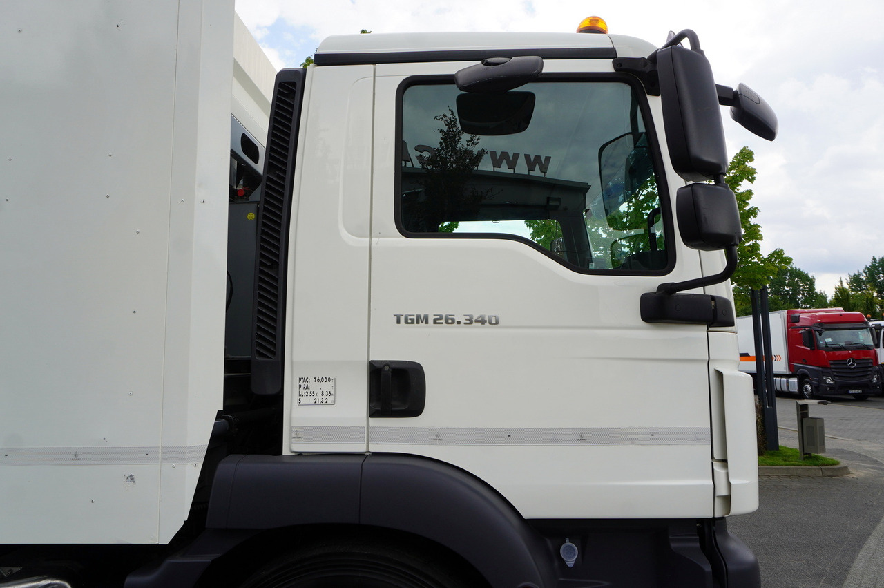 Slamsugemaskine MAN TGM 26.340 E6 / RIVARD sewage cleaner 11.8 m3 / 170 tho. km / steered axle: billede 22