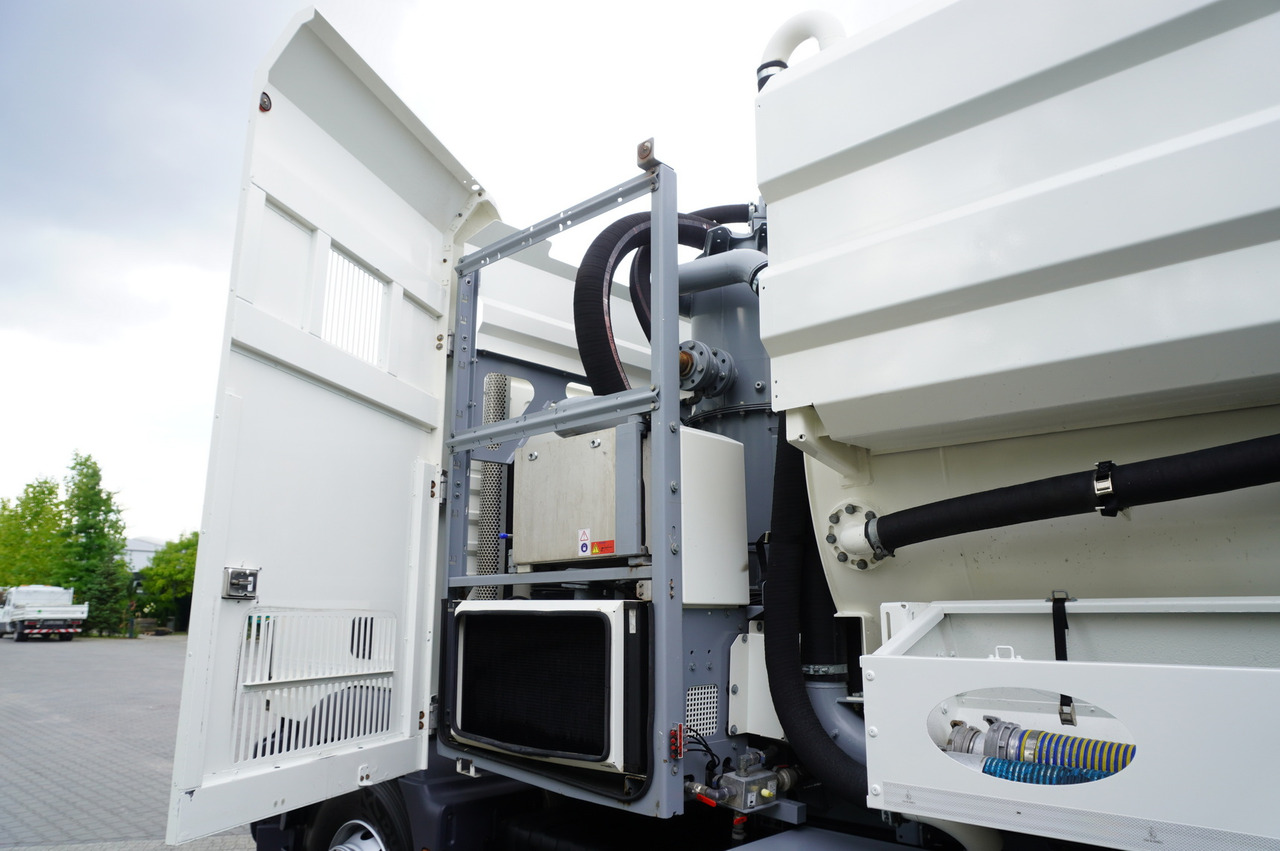 Slamsugemaskine MAN TGM 26.340 E6 / RIVARD sewage cleaner 11.8 m3 / 170 tho. km / steered axle: billede 18