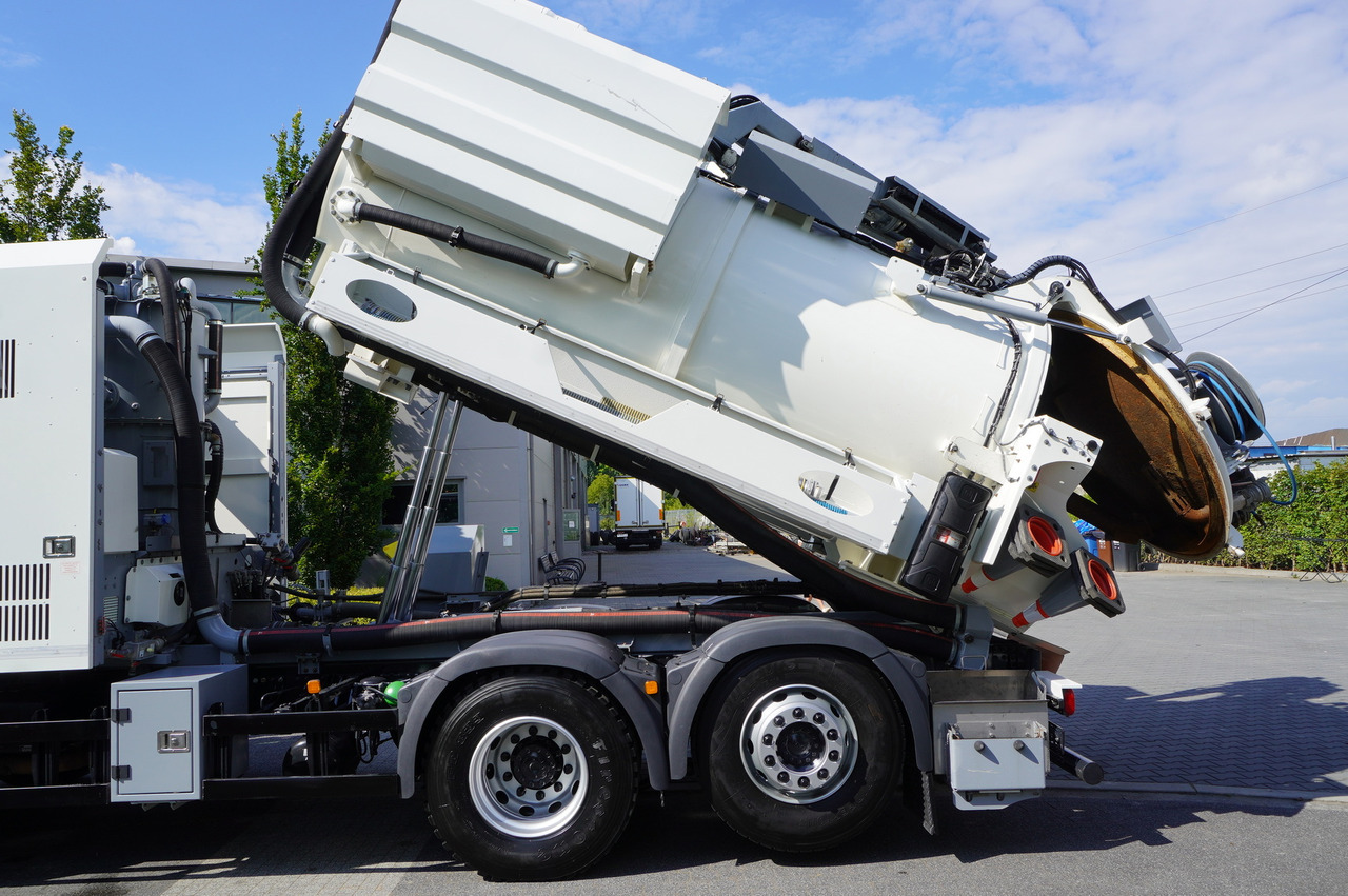 Slamsugemaskine MAN TGM 26.340 E6 / RIVARD sewage cleaner 11.8 m3 / 170 tho. km / steered axle: billede 15
