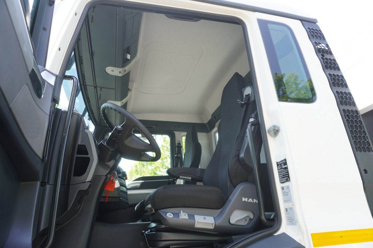 Lastbil med lad, Lastbil med kran MAN TGS 26.360 Flatbed / Fassi F175 7.7 T / steered 3rd axle: billede 21 Lastbil med lad, Lastbil med kran MAN TGS 26.360 Flatbed / Fassi F175 7.7 T / steered 3rd axle: billede 21