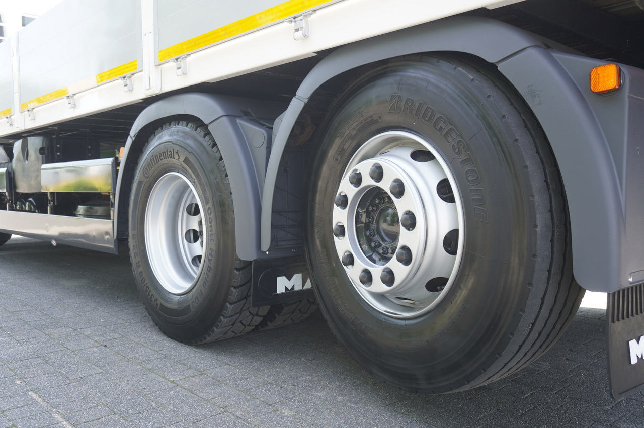 Lastbil med lad, Lastbil med kran MAN TGS 26.360 Flatbed / Fassi F175 7.7 T / steered 3rd axle: billede 13 Lastbil med lad, Lastbil med kran MAN TGS 26.360 Flatbed / Fassi F175 7.7 T / steered 3rd axle: billede 13