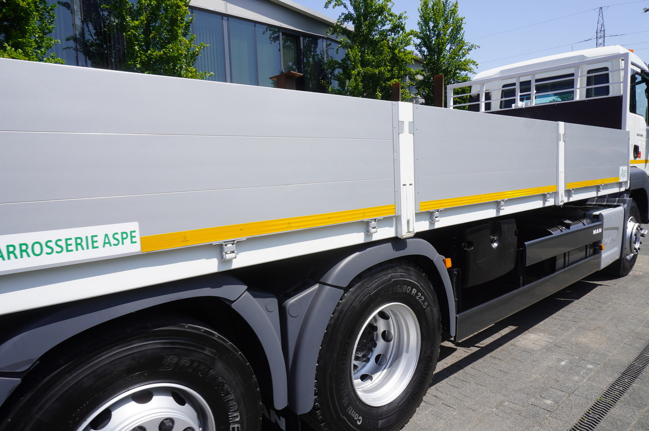 Lastbil med lad, Lastbil med kran MAN TGS 26.360 Flatbed / Fassi F175 7.7 T / steered 3rd axle: billede 15 Lastbil med lad, Lastbil med kran MAN TGS 26.360 Flatbed / Fassi F175 7.7 T / steered 3rd axle: billede 15