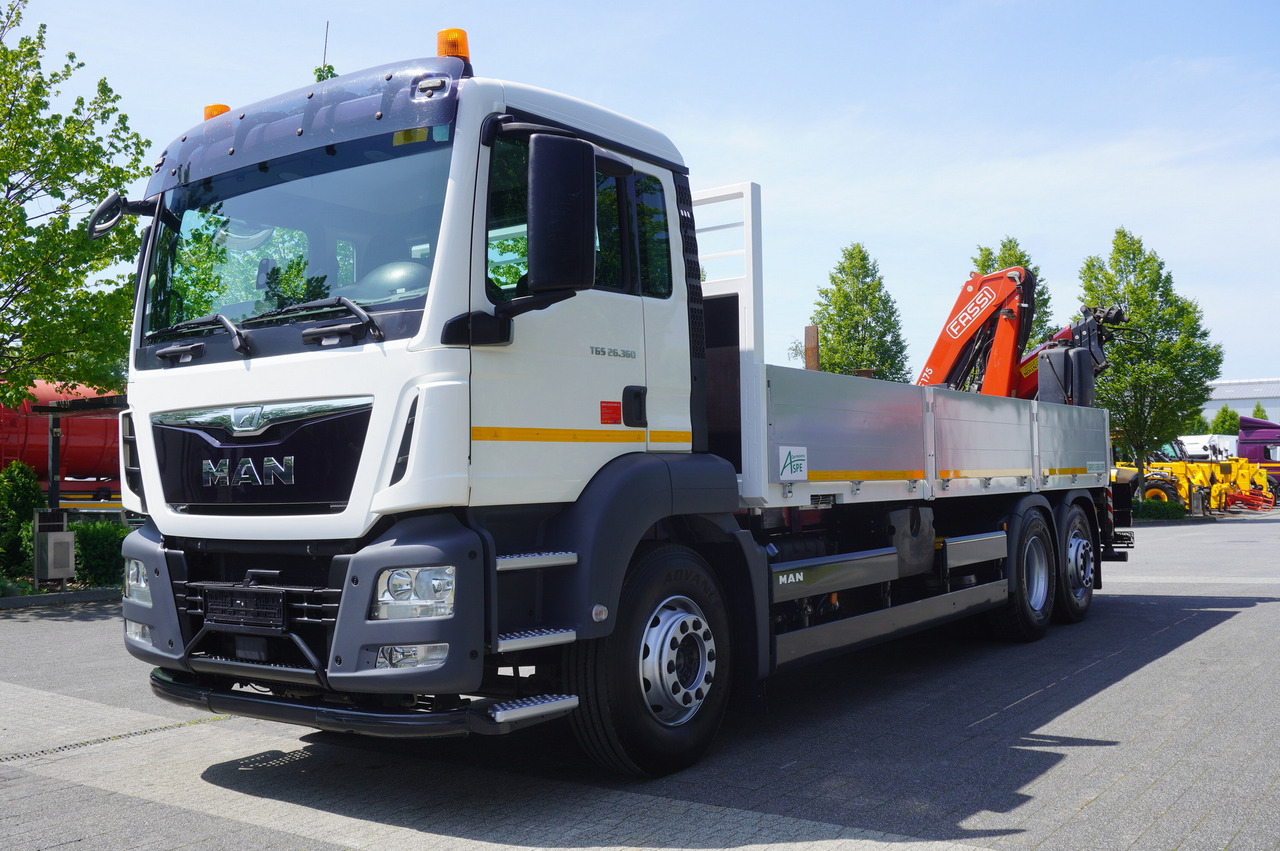 Lastbil med lad, Lastbil med kran MAN TGS 26.360 Flatbed / Fassi F175 7.7 T / steered 3rd axle: billede 8 Lastbil med lad, Lastbil med kran MAN TGS 26.360 Flatbed / Fassi F175 7.7 T / steered 3rd axle: billede 8