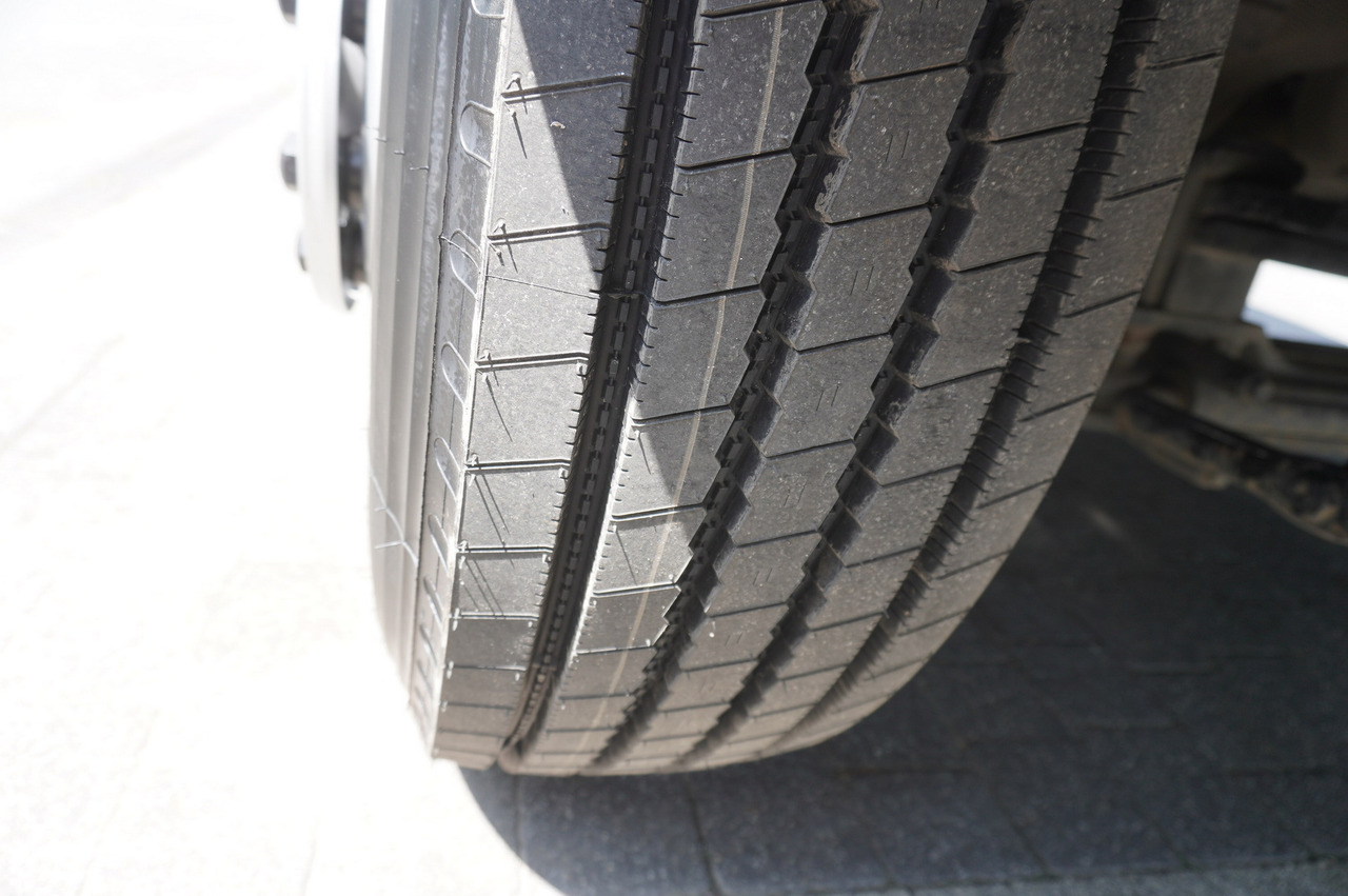 Lastbil med lad, Lastbil med kran MAN TGS 26.360 Flatbed / Fassi F175 7.7 T / steered 3rd axle: billede 16 Lastbil med lad, Lastbil med kran MAN TGS 26.360 Flatbed / Fassi F175 7.7 T / steered 3rd axle: billede 16