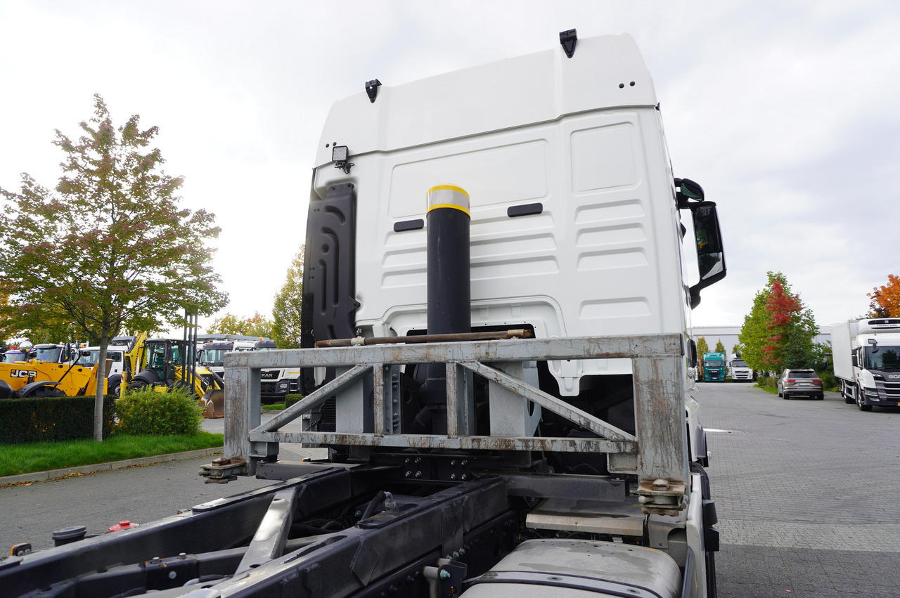 MAN TGX 26.470 6x2 COINTAINERKIPPER HYVA HIRMSCHLING / 200 tho. km! - Containerbil/ Veksellad lastbil: billede 5 MAN TGX 26.470 6x2 COINTAINERKIPPER HYVA HIRMSCHLING / 200 tho. km! - Containerbil/ Veksellad lastbil: billede 5