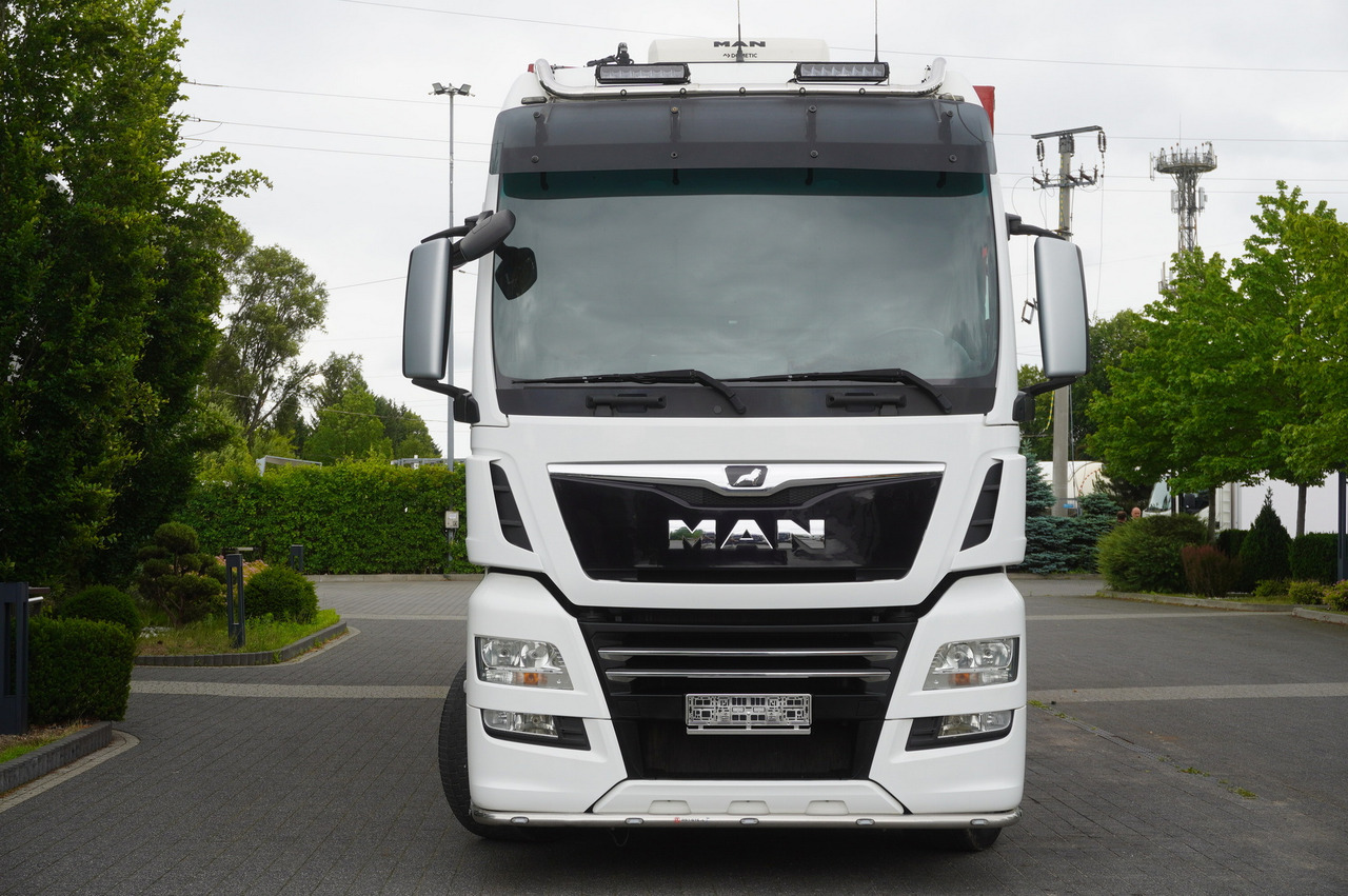 Lastbil med presenning MAN TGX 35.580 E6 8x4 /4 / 23 EPAL tarp superstructure / 4th axle steered: billede 7