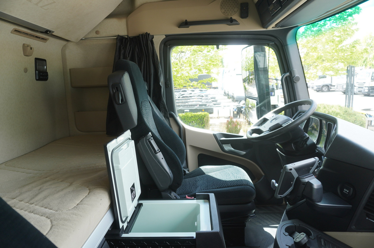 Biltransportør lastbil MERCEDES-BENZ Actros 2542 / NEW tow truck / steered 3rd axle: billede 28