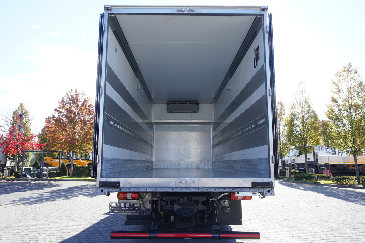 MERCEDES-BENZ Actros 2548 MP5 6×2 / Schmitz 19 EPAL refrigerator / 2023 - Kølevogn lastbil: billede 4 MERCEDES-BENZ Actros 2548 MP5 6×2 / Schmitz 19 EPAL refrigerator / 2023 - Kølevogn lastbil: billede 4