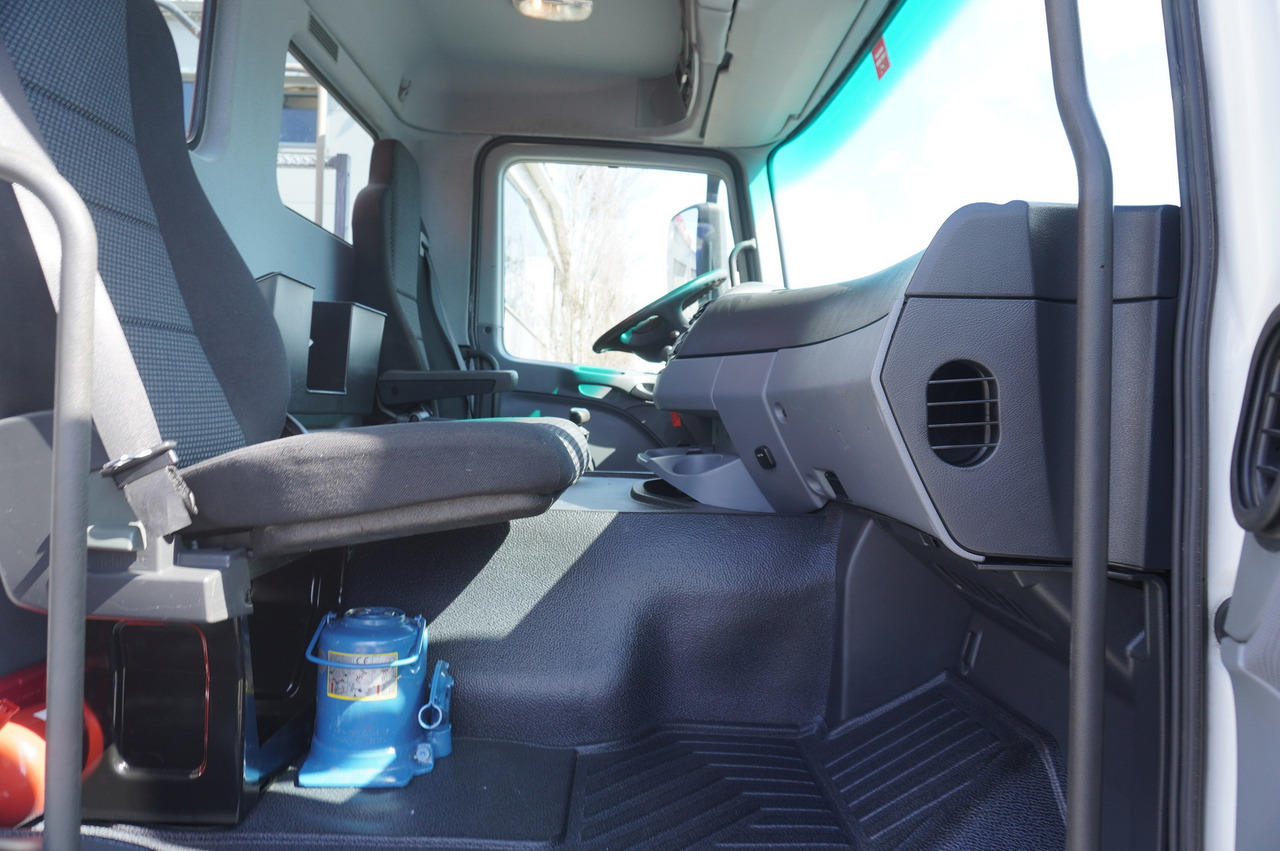 Lastbil med lad, Lastbil med kran MERCEDES-BENZ Actros 2641 6×4 E5 / Crane / Dumper / 110000 km!: billede 24