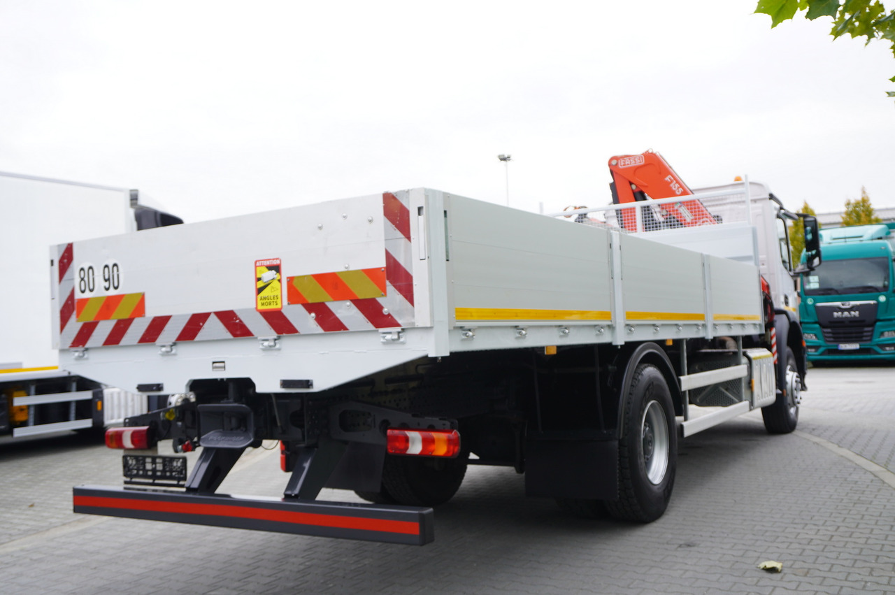 MERCEDES-BENZ Arocs 1830 / Flatbed 16 EPAL / HDS Fassi 155 / Reach 8 m / Load capacity 6160 kg - Lastbil med kran: billede 2 MERCEDES-BENZ Arocs 1830 / Flatbed 16 EPAL / HDS Fassi 155 / Reach 8 m / Load capacity 6160 kg - Lastbil med kran: billede 2